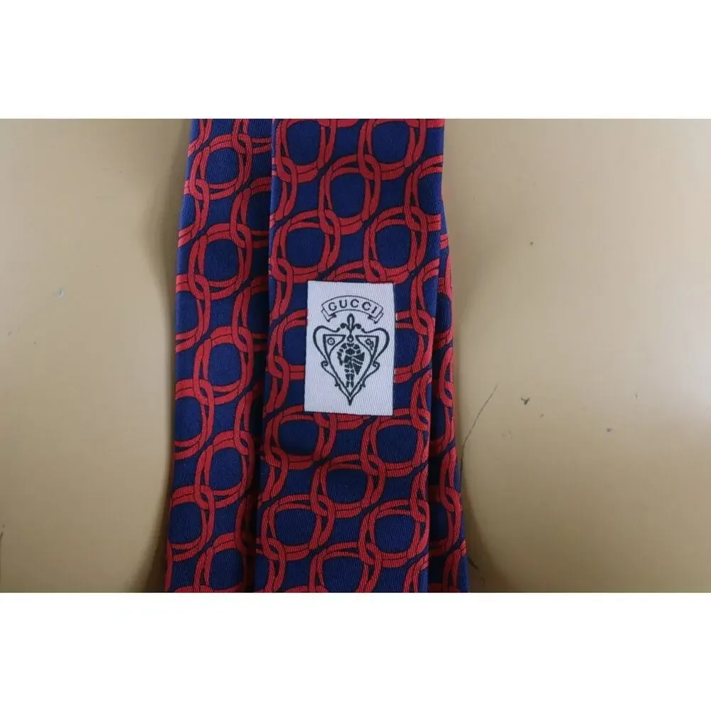 Gucci Silk Tie Mens Red Blue Chain Link Pattern Wide Italy Vintage NO BOX